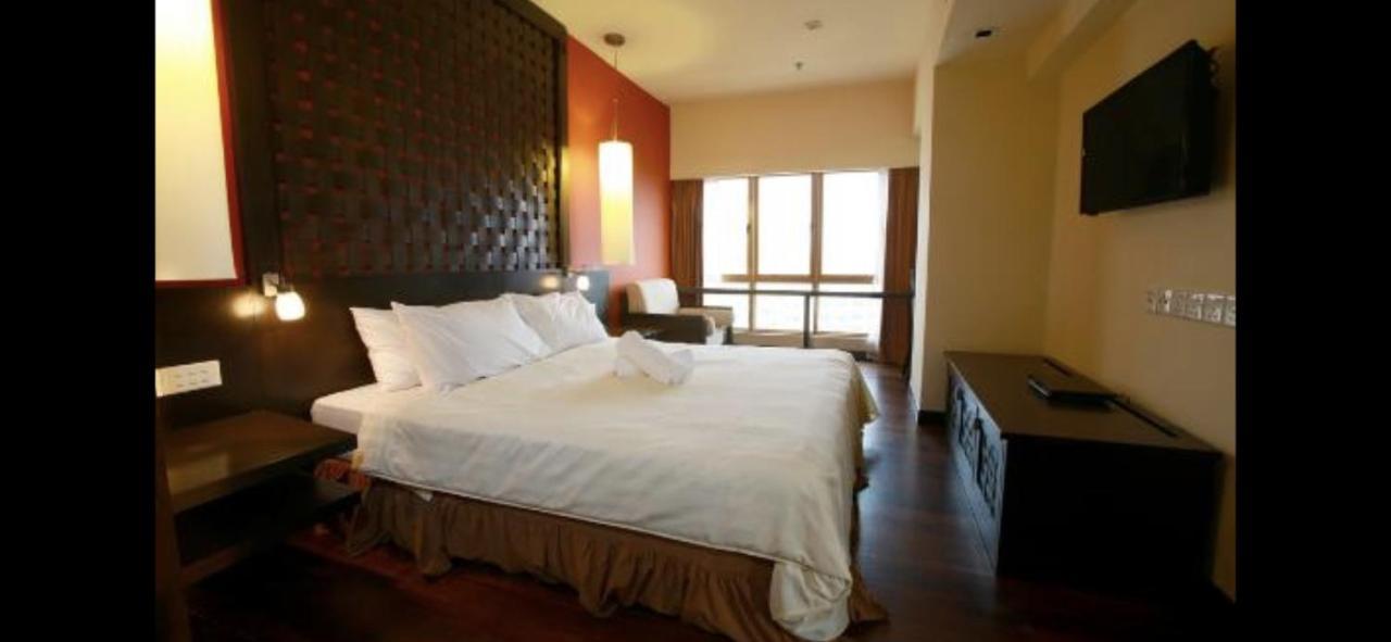 Resort Suites By Landmark At Bandar Sunway Sunway Lagoon Kampong Penaga  Exteriör bild