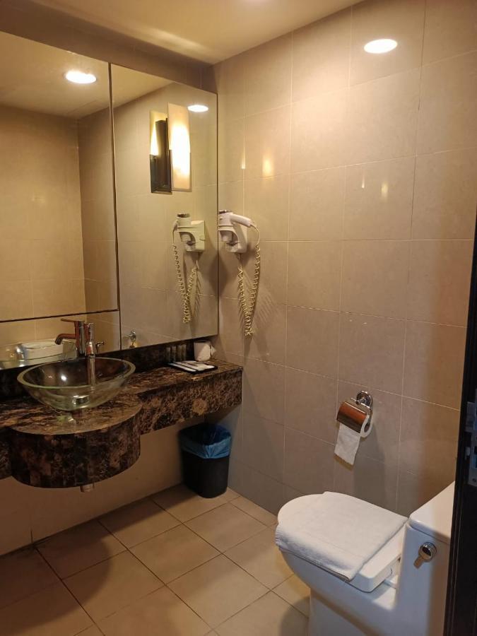 Resort Suites By Landmark At Bandar Sunway Sunway Lagoon Kampong Penaga  Exteriör bild